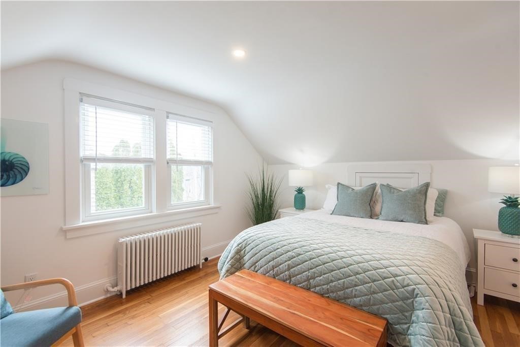 29 Fenner Avenue Newport, RI 02840 - Photo 26 of 45