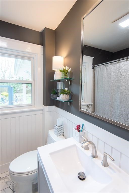 29 Fenner Avenue Newport, RI 02840 - Photo 28 of 45