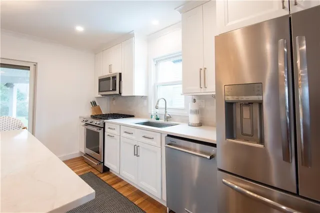 $7,000 | 29 Fenner Avenue, Newport, RI 02840