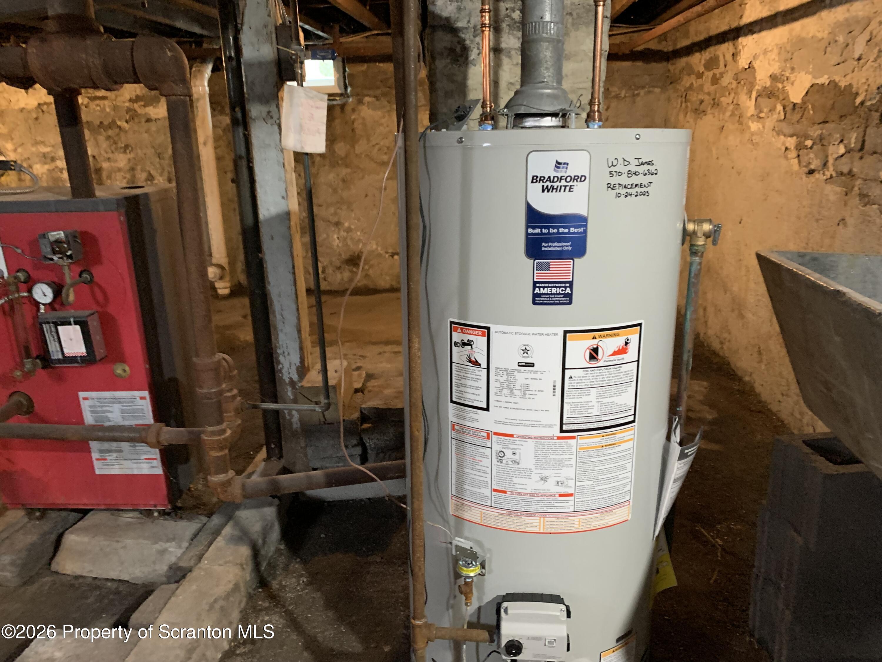 709 Meade Street Dunmore, PA 18512 - Photo 31 of 38