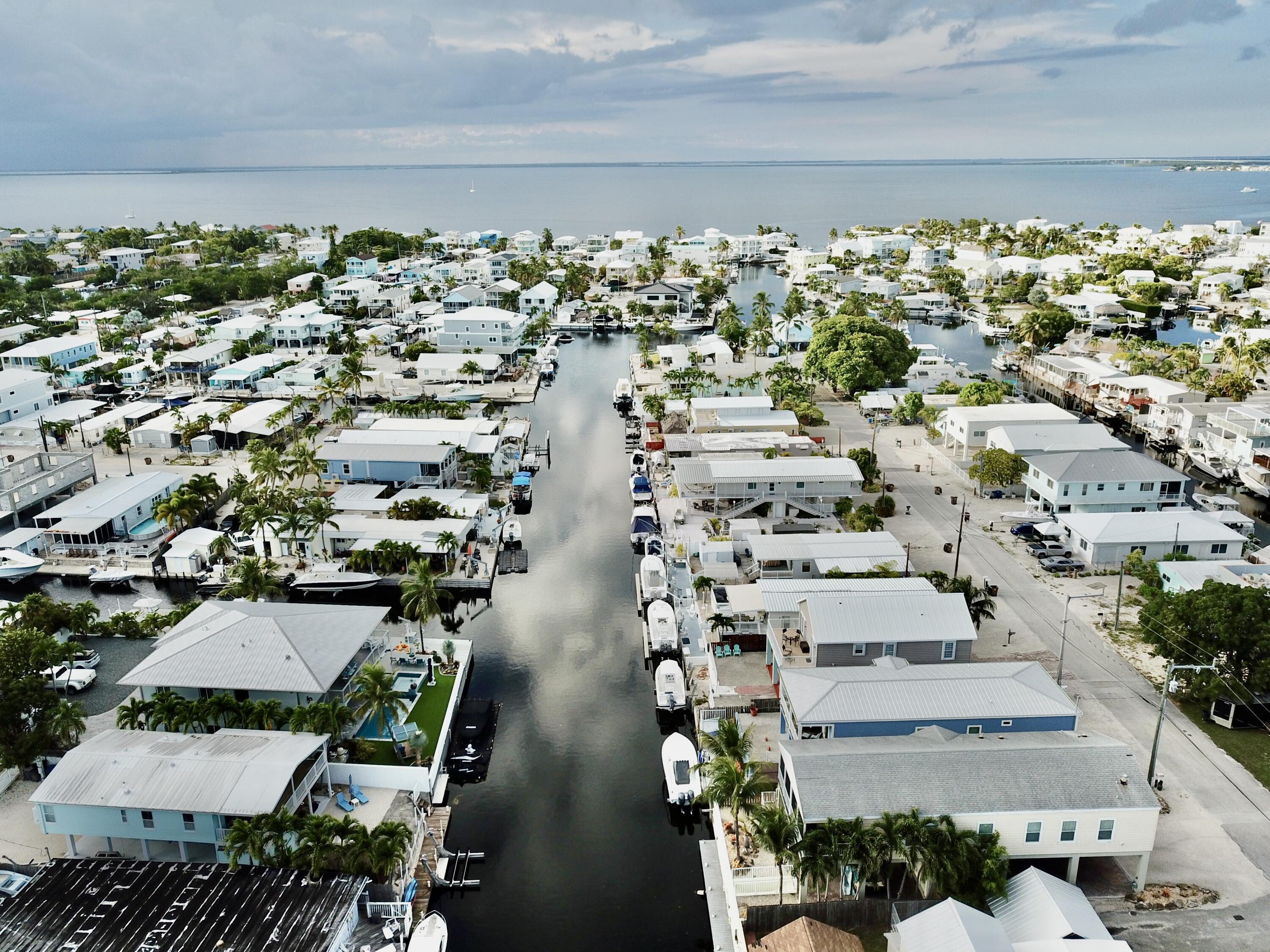 903 Tropical Lane Key Largo, FL 33037 - Photo 45 of 46 an aerial view of multiple house