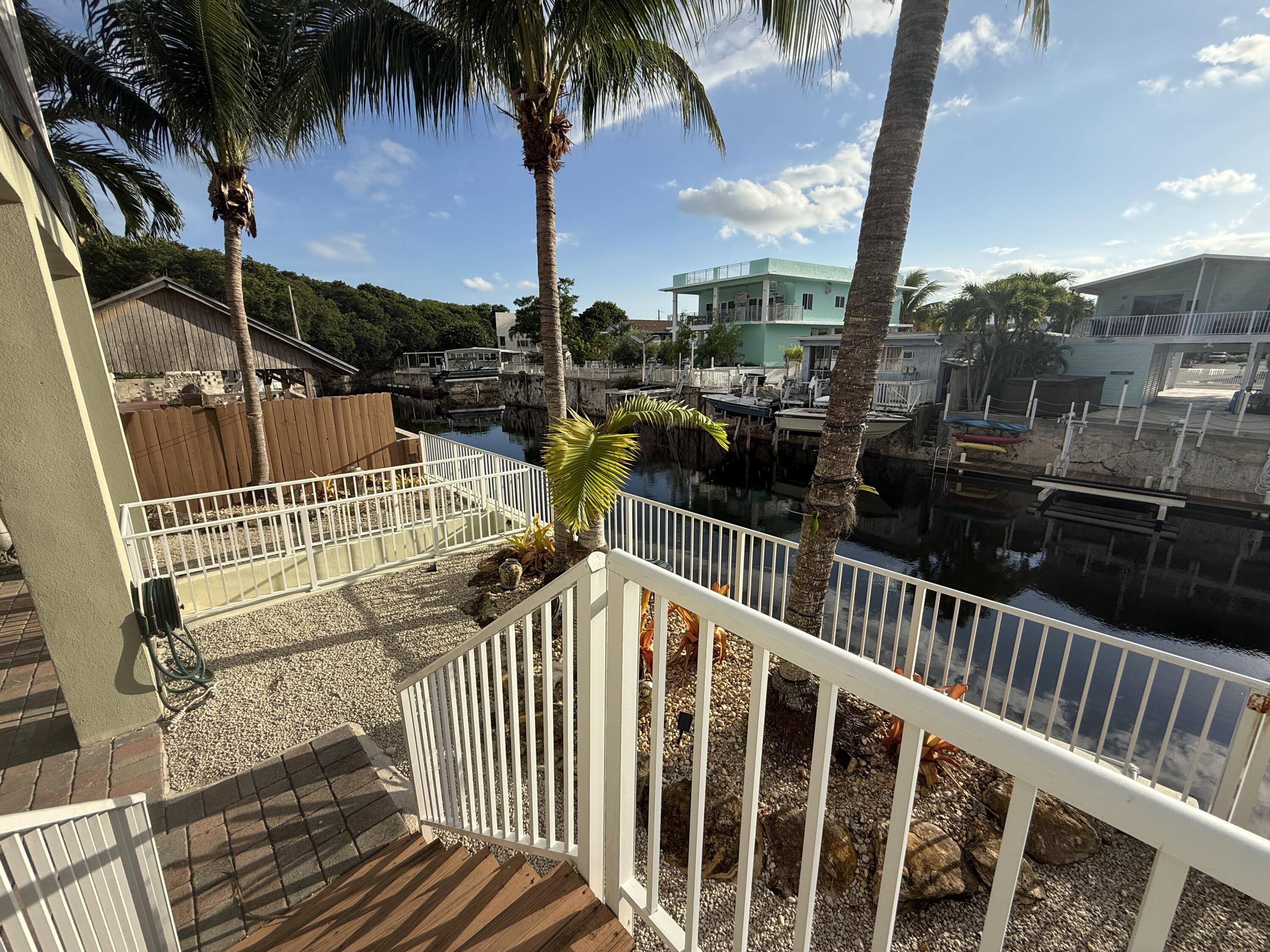 903 Tropical Lane Key Largo, FL 33037 - Photo 6 of 46 a view of balcony with furniture