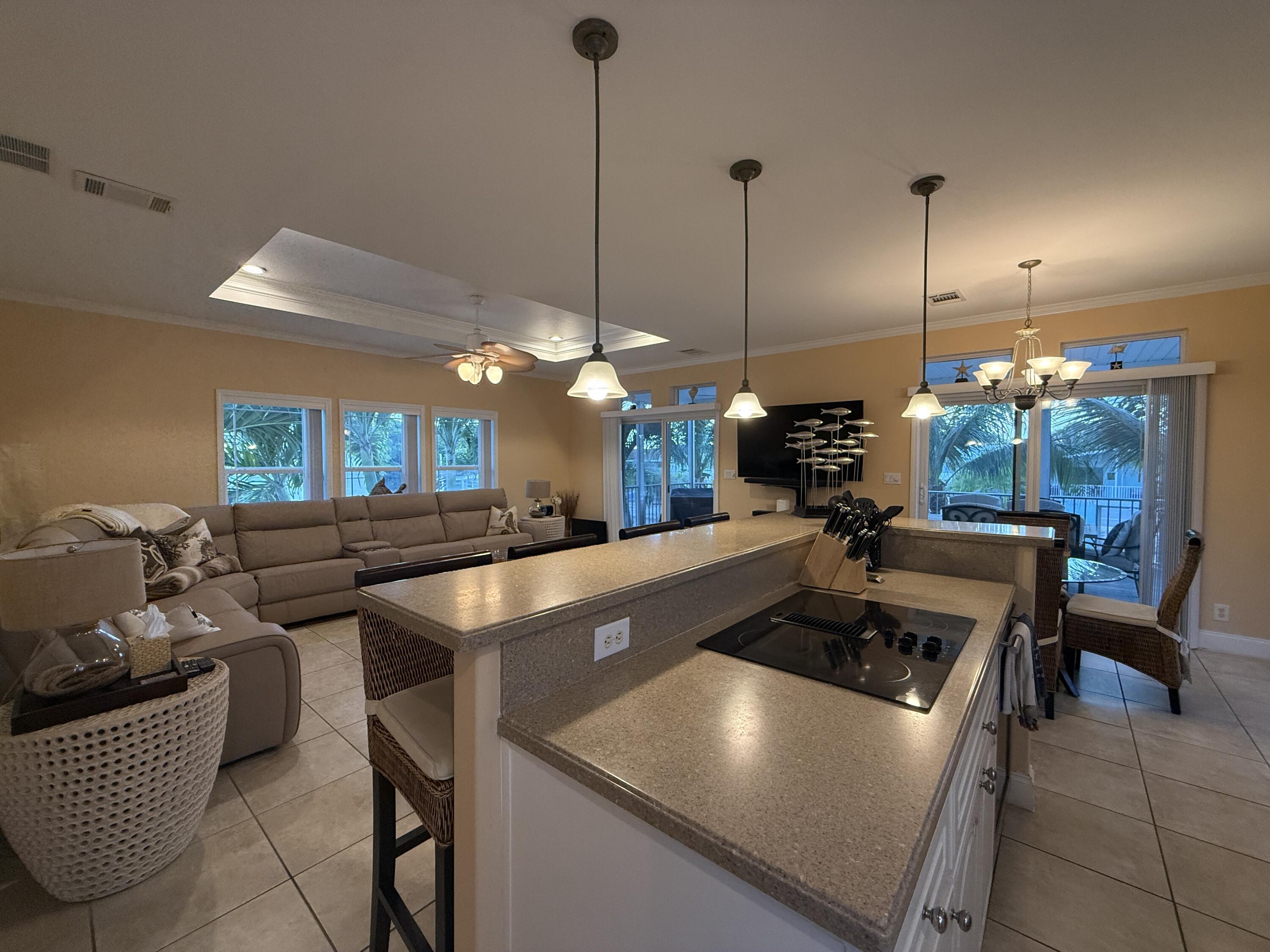 903 Tropical Lane Key Largo, FL 33037 - Photo 10 of 46