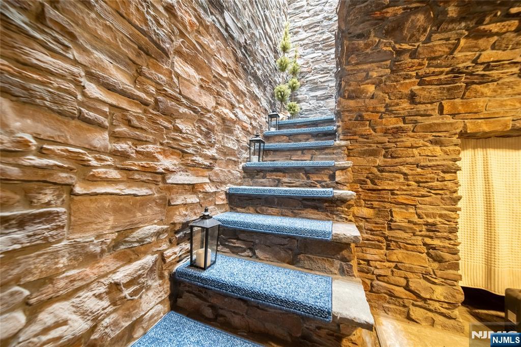 18 Pepperidge Tree Terrace Butler, NJ 07405 - Photo 30 of 35 a view of entryway with wooden floor