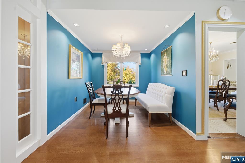 18 Pepperidge Tree Terrace Butler, NJ 07405 - Photo 4 of 35 a view of a livingroom and dining room