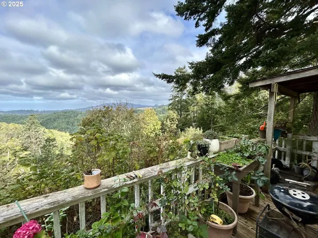 $194,900 | 96477 Cape Ferrelo Road, Brookings, OR 97415