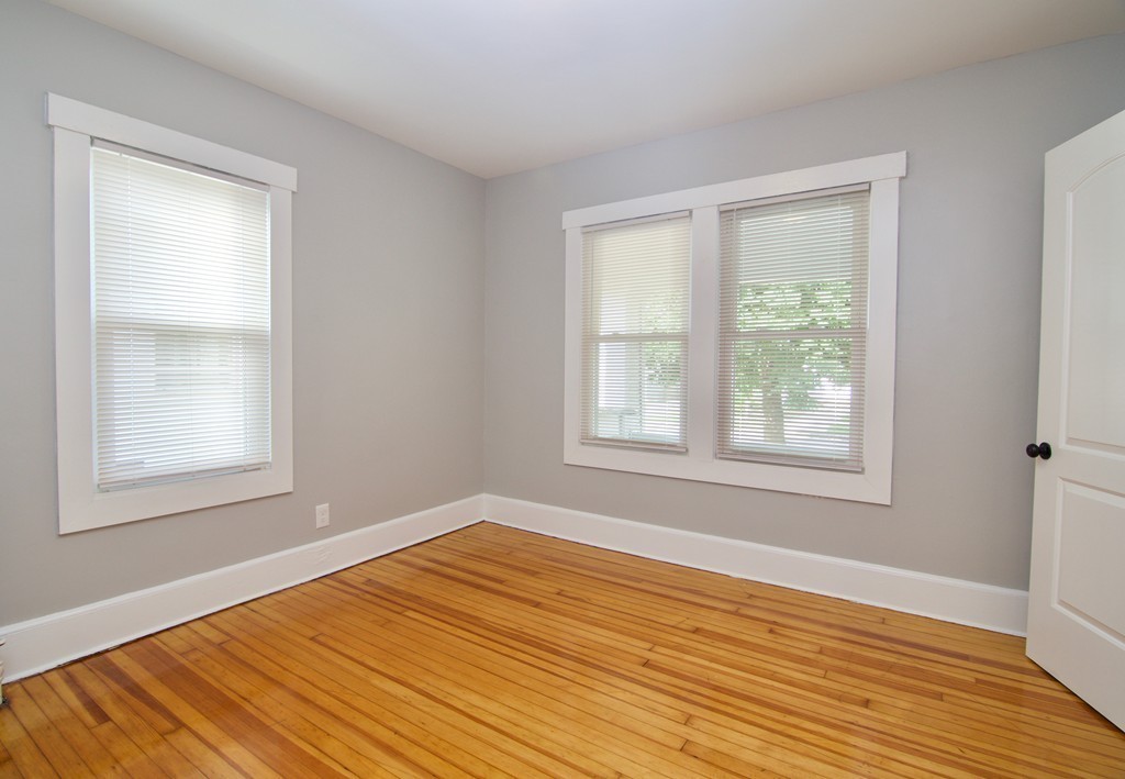 30 Alberta Street Springfield, MA 01108 - Photo 18 of 30