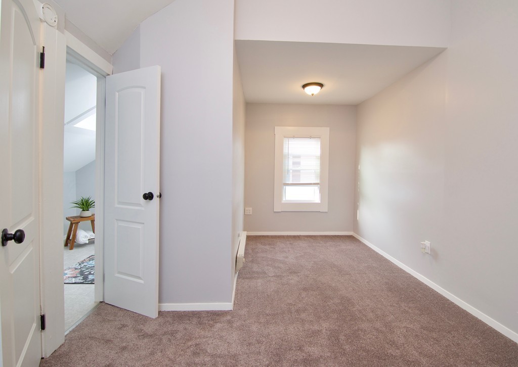30 Alberta Street Springfield, MA 01108 - Photo 22 of 30