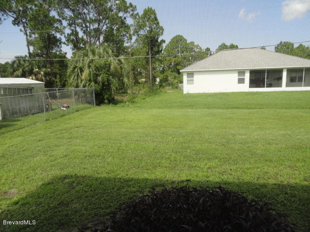 308 Taunton Road Southwest Palm Bay, FL 32908 - Photo 13 of 13 DSC07614