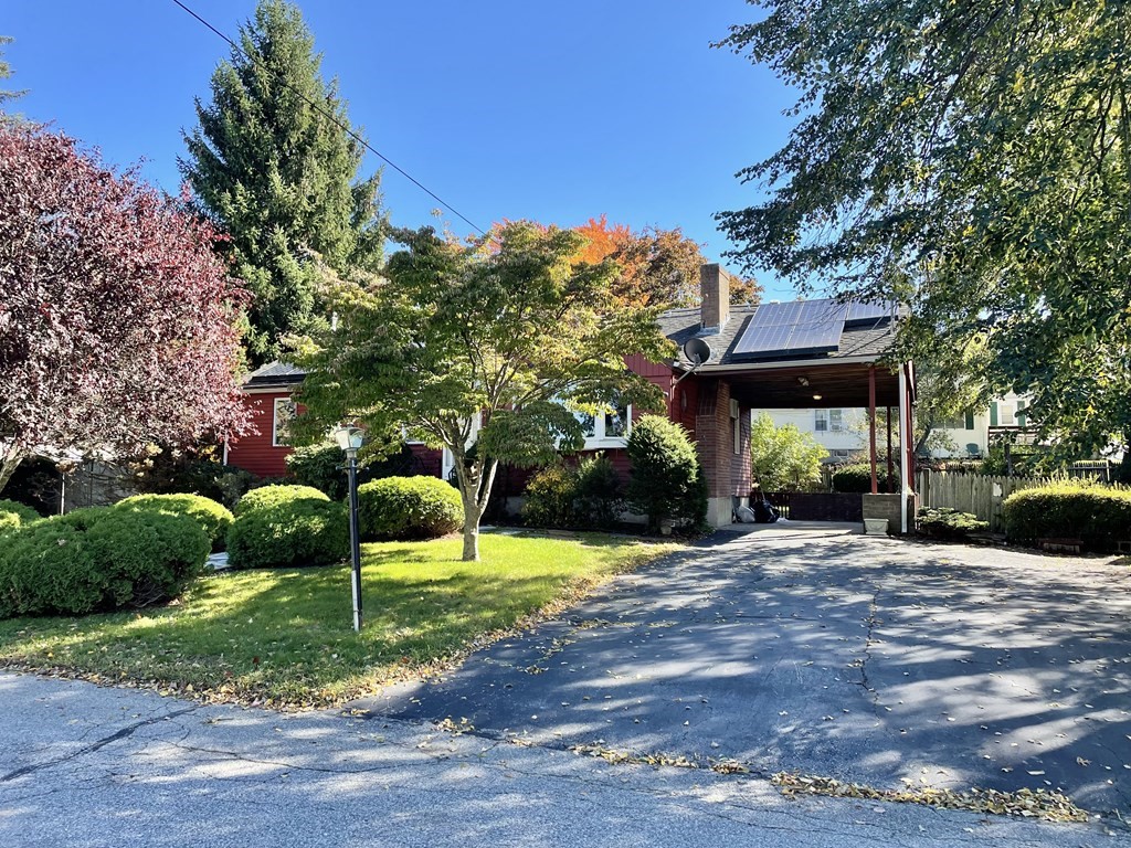 13 Day Circle Woburn, MA 01801 - Photo 3 of 19