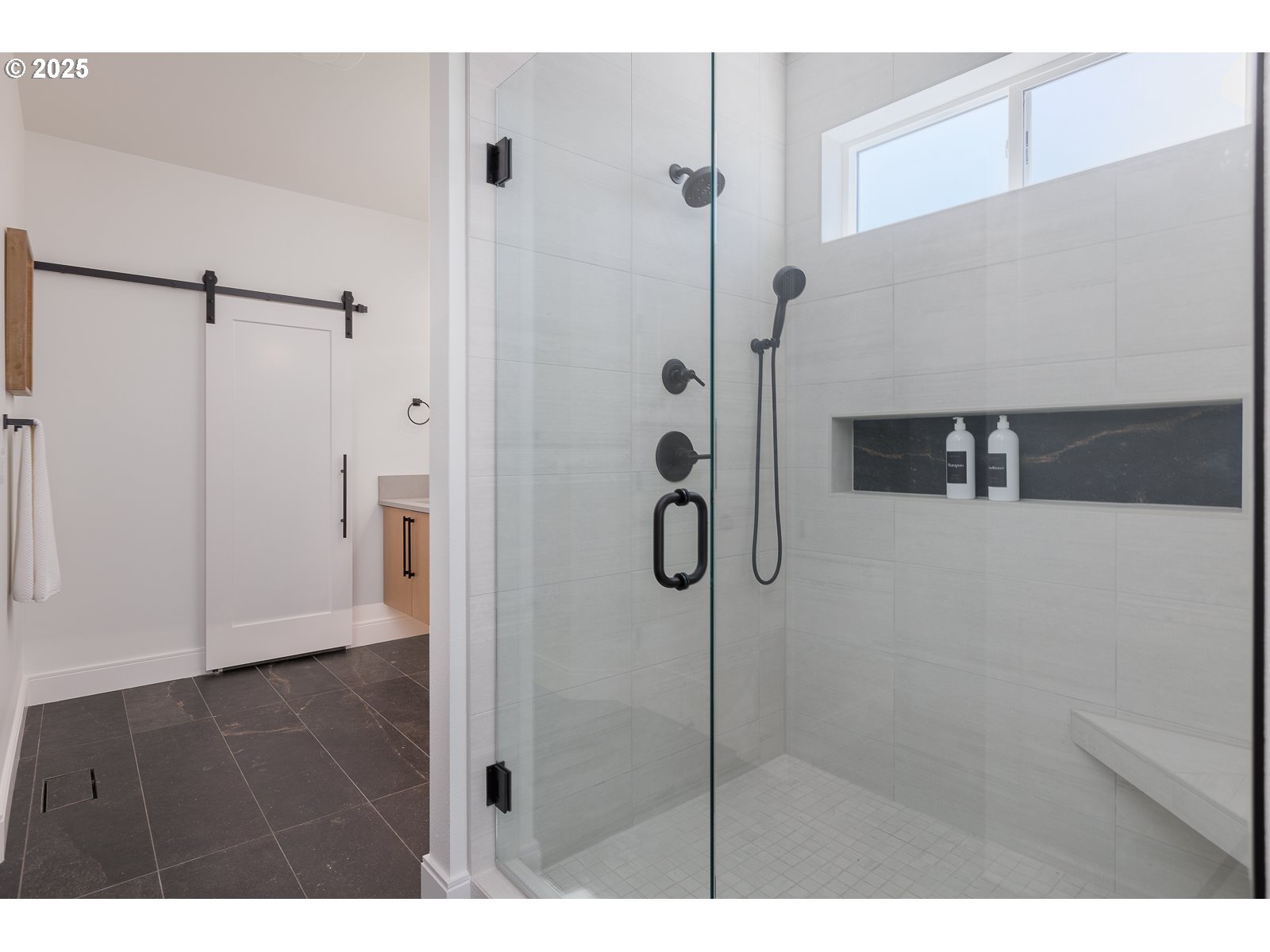 1515 Northwest Spring Street Newport, OR 97365 - Photo 24 of 38 Gallery Image 24