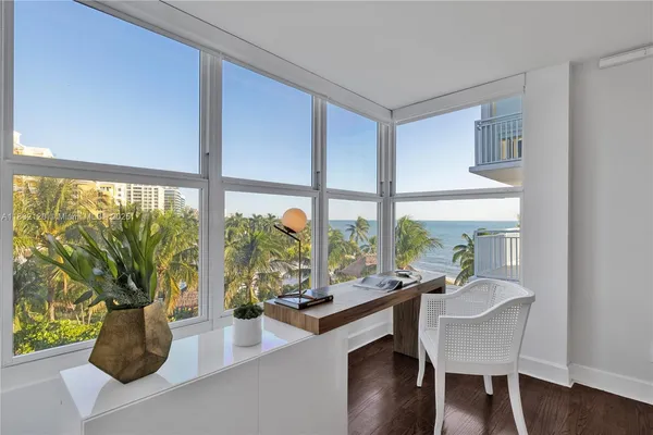$18,000 | 615 Ocean Drive, Unit 6A, Key Biscayne, FL 33149