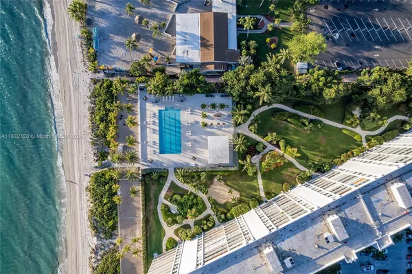 $18,000 | 615 Ocean Drive, Unit 6A, Key Biscayne, FL 33149