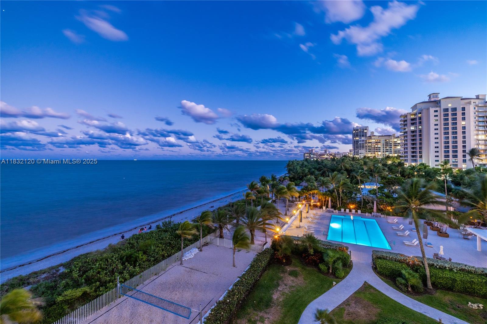 615 Ocean Drive, Unit 6A Key Biscayne, FL 33149 - Photo 38 of 40 a view of a city