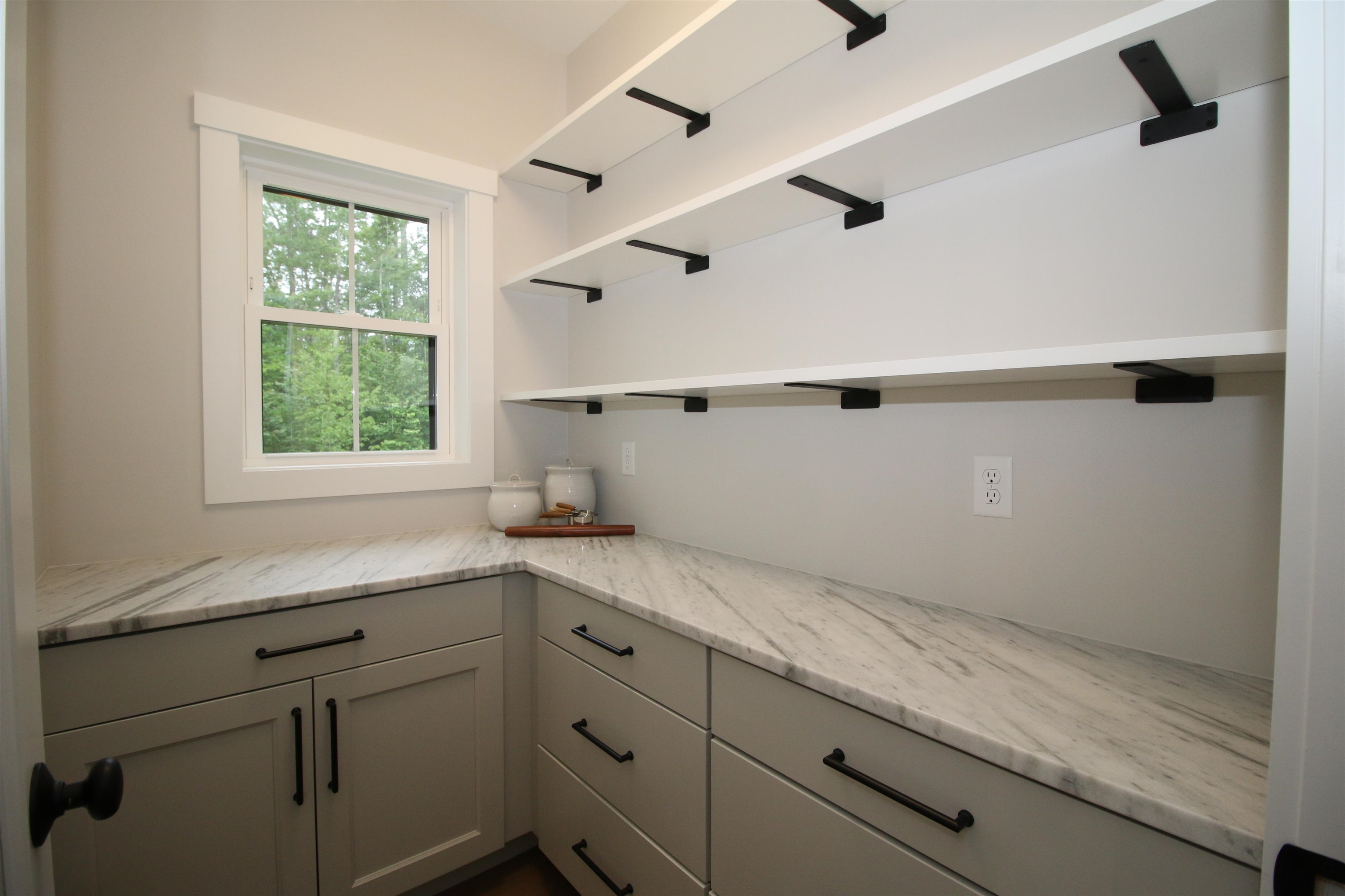 77 Salisbury Road Mont Vernon, NH 03057 - Photo 10 of 27 Gallery Image 10