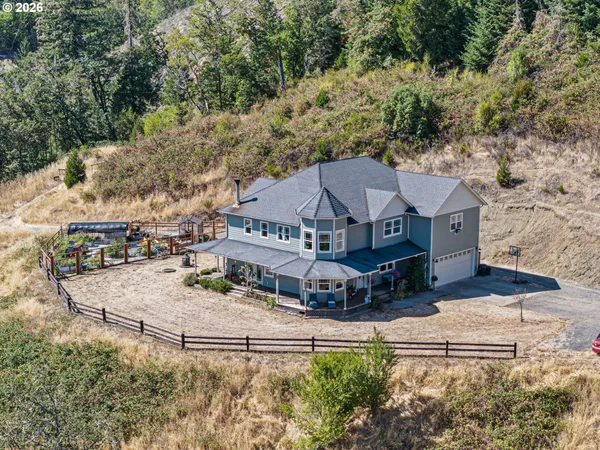 $850,000 | 785 Mathis Hill Road, Yoncalla, OR 97499