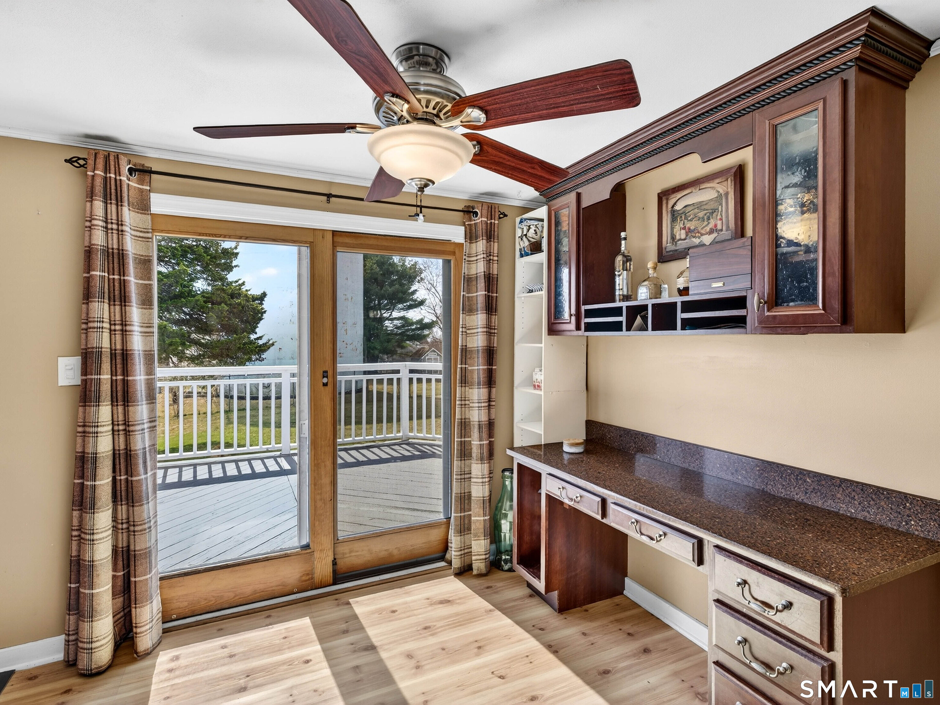 23 Skyview Terrace Groton, CT 06340 - Photo 12 of 40