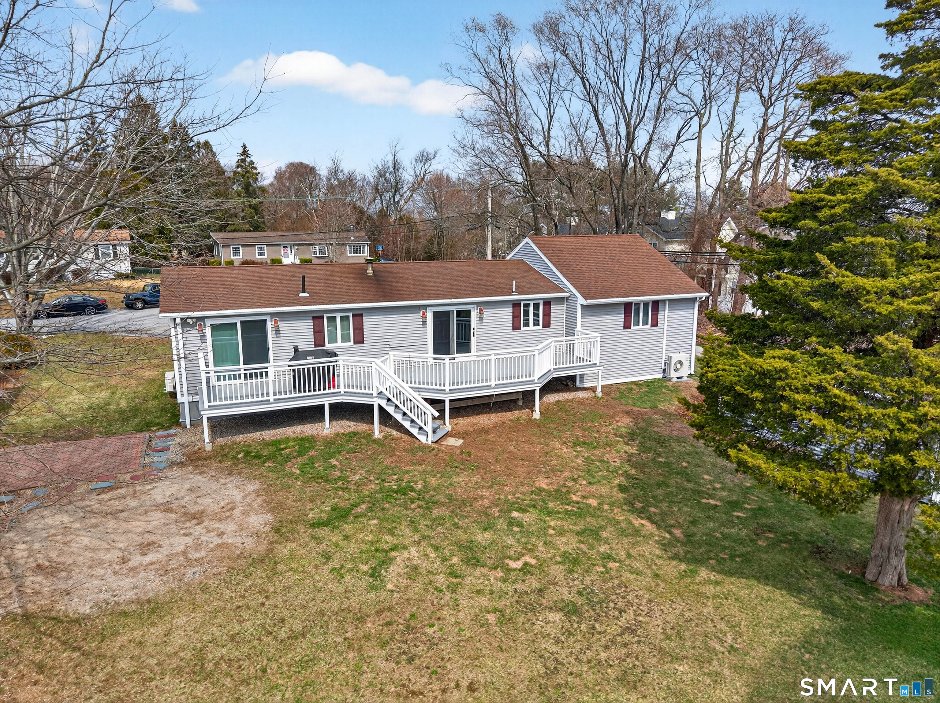 23 Skyview Terrace Groton, CT 06340 - Photo 21 of 40