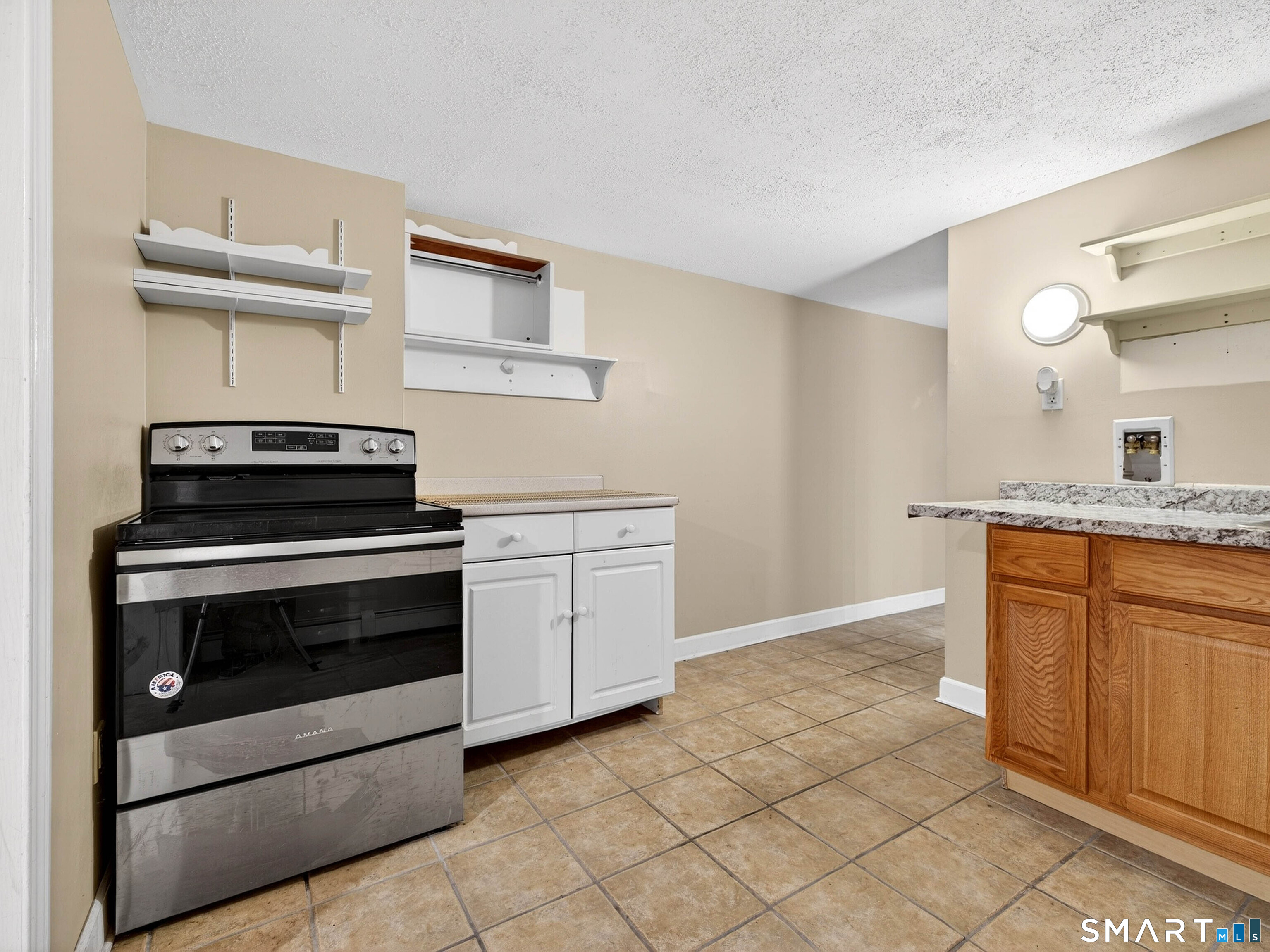 23 Skyview Terrace Groton, CT 06340 - Photo 32 of 40