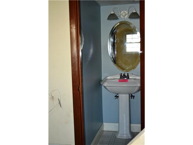275 Demorest Road Columbus, OH 43204 - Photo 13 of 17 Gallery Image 13