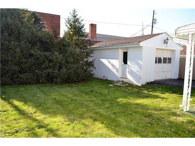 275 Demorest Road Columbus, OH 43204 - Photo 3 of 17 Gallery Image 3