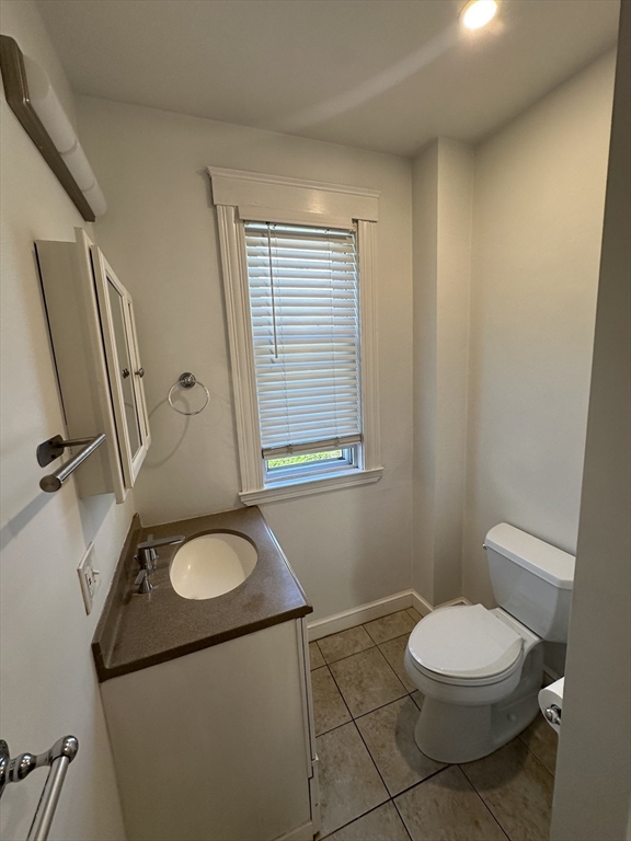 8 Fowler Street, Unit 2 Salem, MA 01970 - Photo 10 of 20