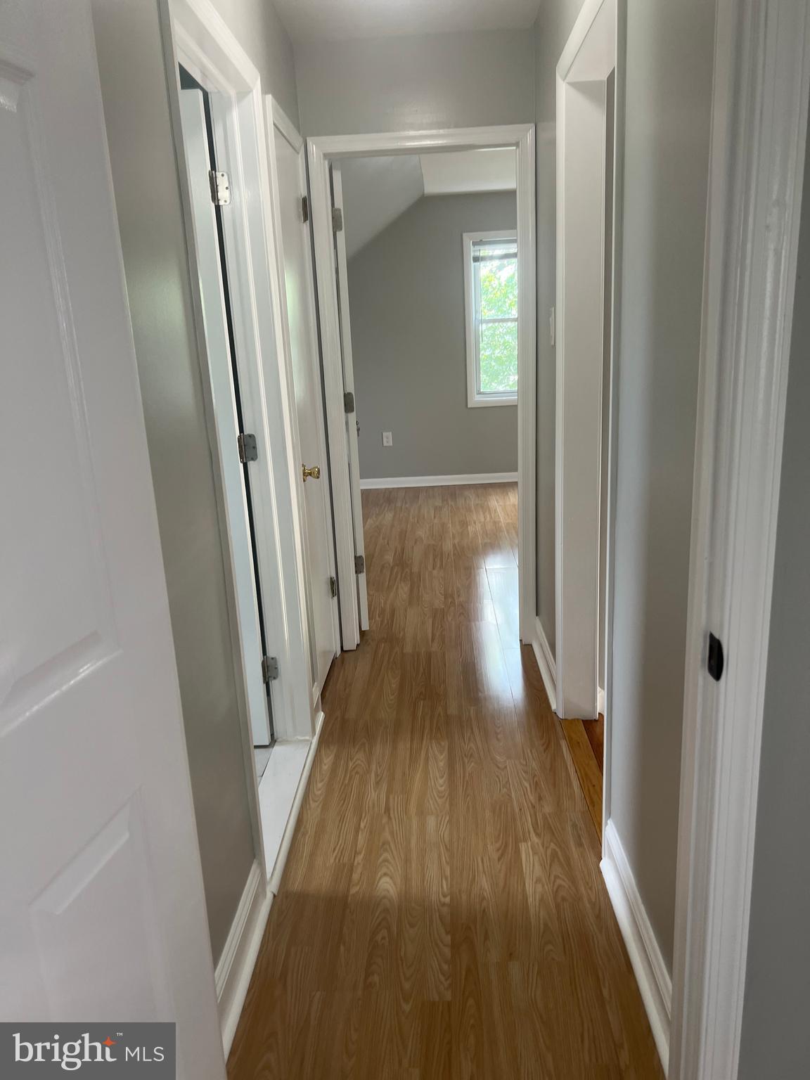 725 Rosa Avenue Croydon, PA 19021 - Photo 15 of 31 2nd floor hallway