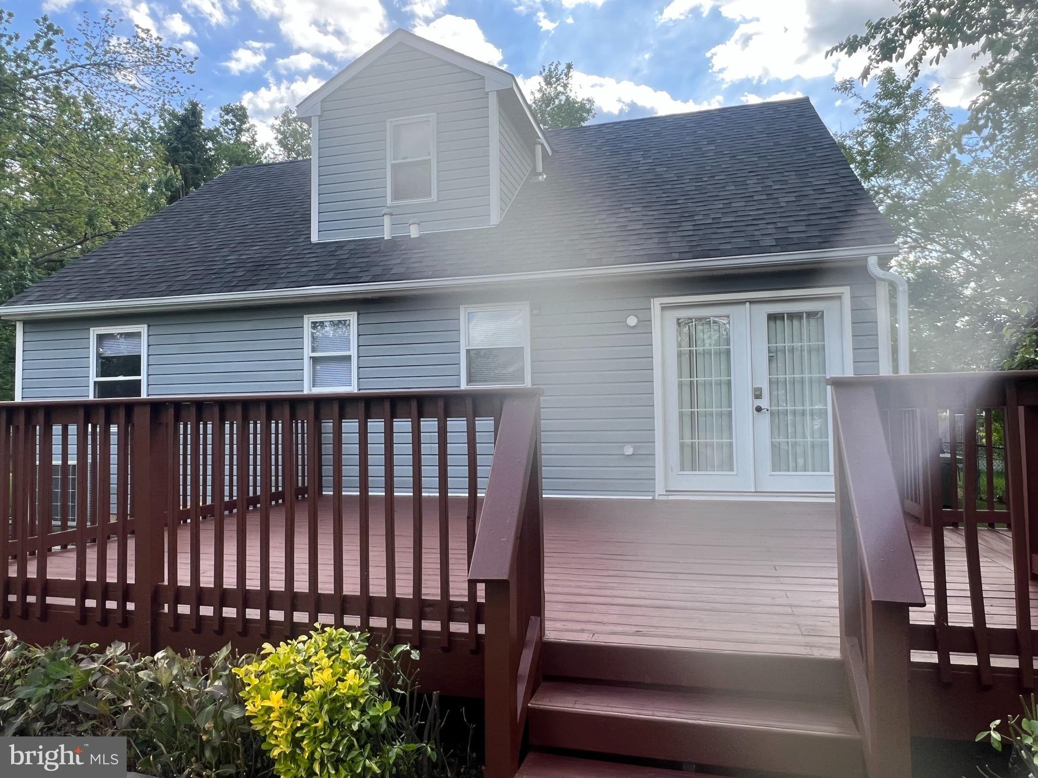 725 Rosa Avenue Croydon, PA 19021 - Photo 30 of 31 Deck
