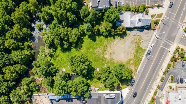 $5,100,000 | 6401-6407 Amboy Road | Pleasant Plains