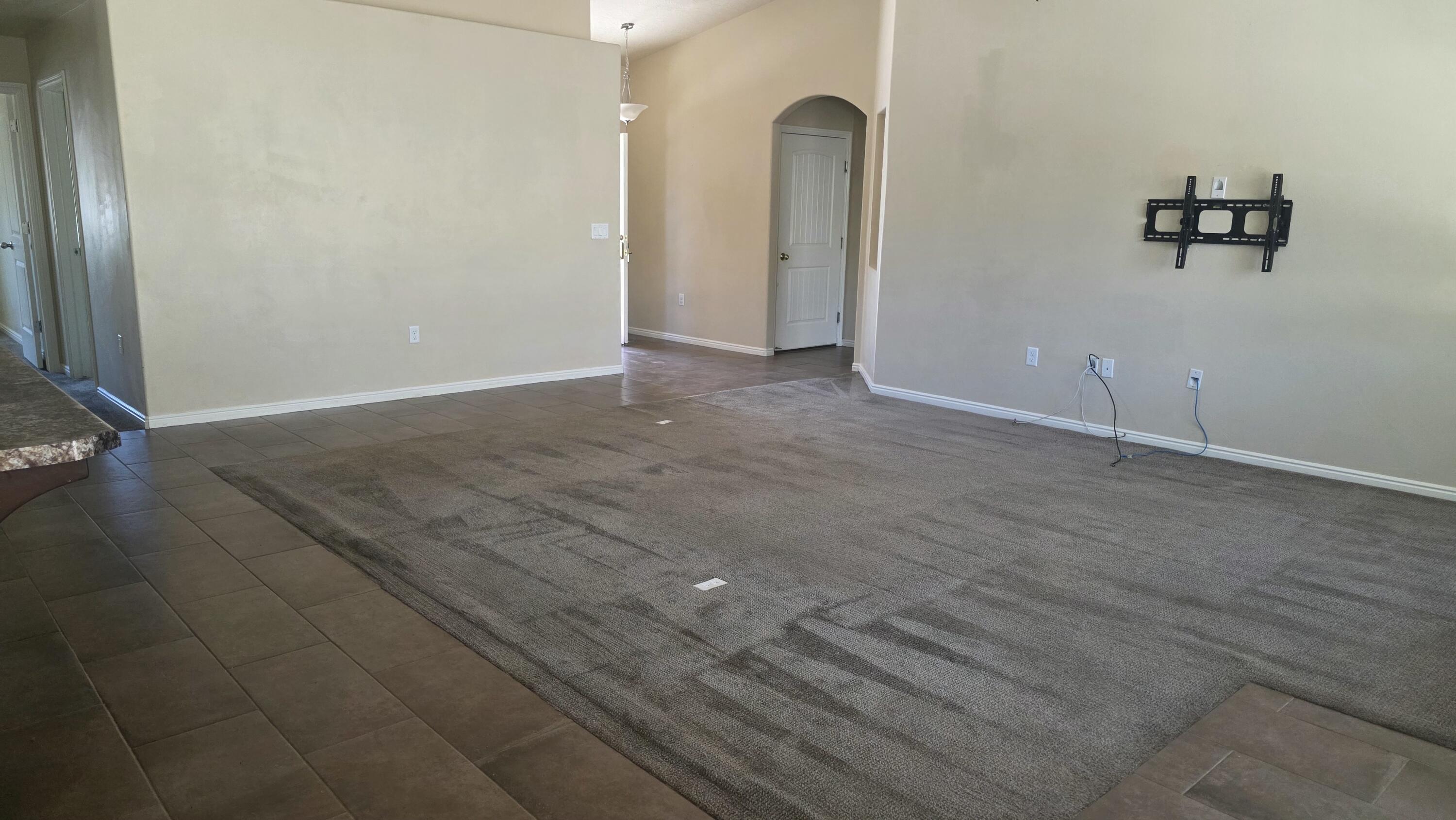 357 East 860 North Hurricane, UT 84737 - Photo 3 of 20 Living room