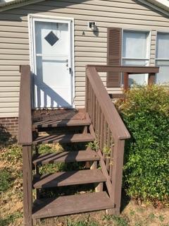 284 A Corinth Road Portland, TN 37148 - Photo 8 of 18 a view of entryway with wooden floor