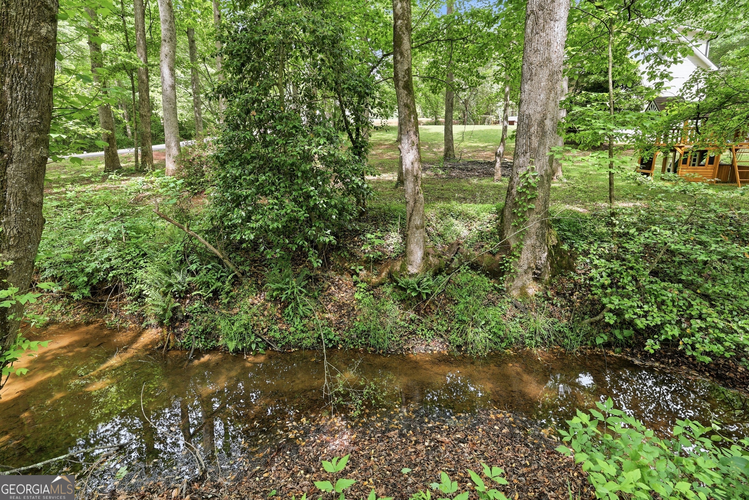 155 Deerfield Circle Mount Airy, GA 30563 - Photo 2 of 40