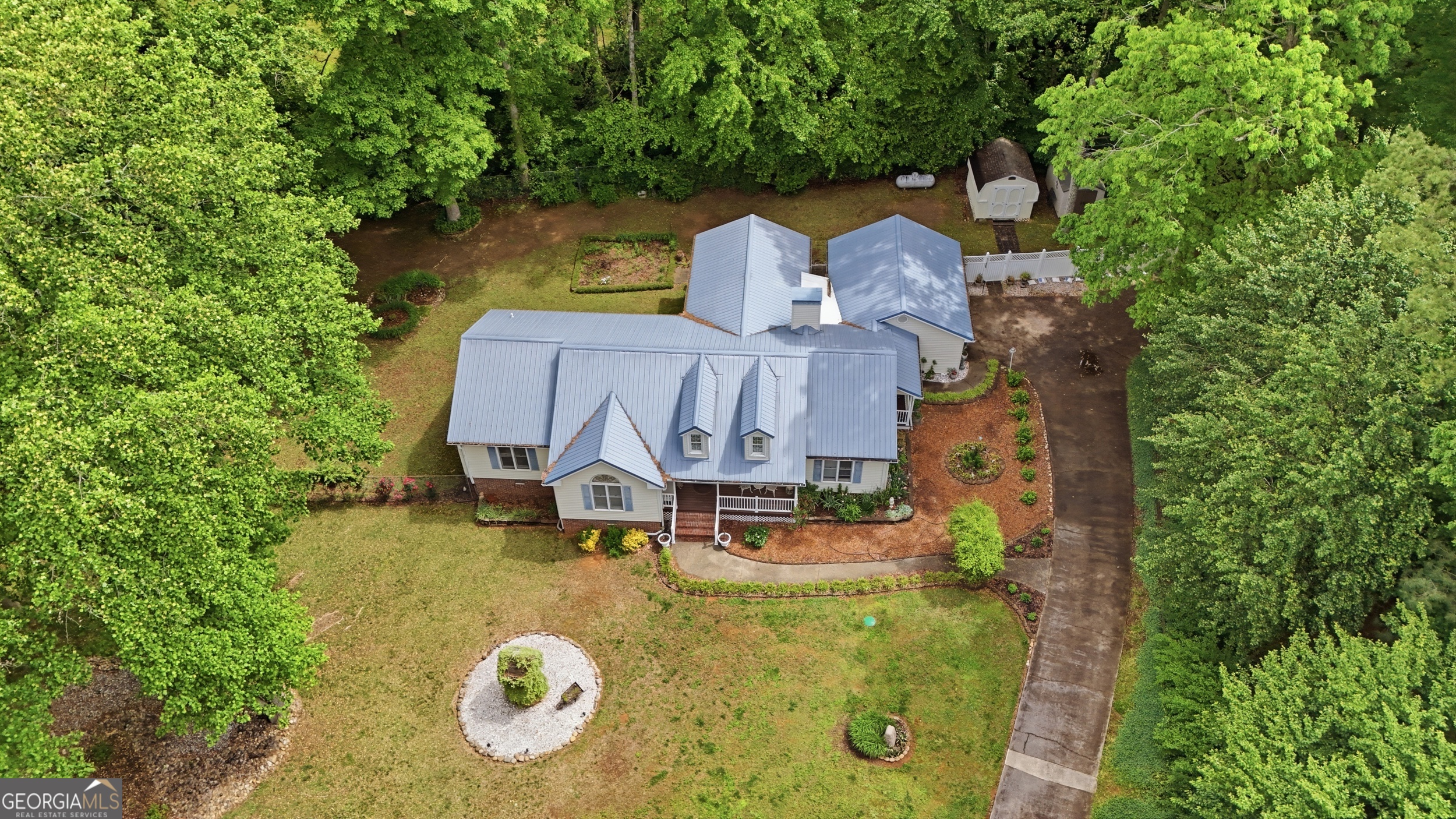 155 Deerfield Circle Mount Airy, GA 30563 - Photo 38 of 40