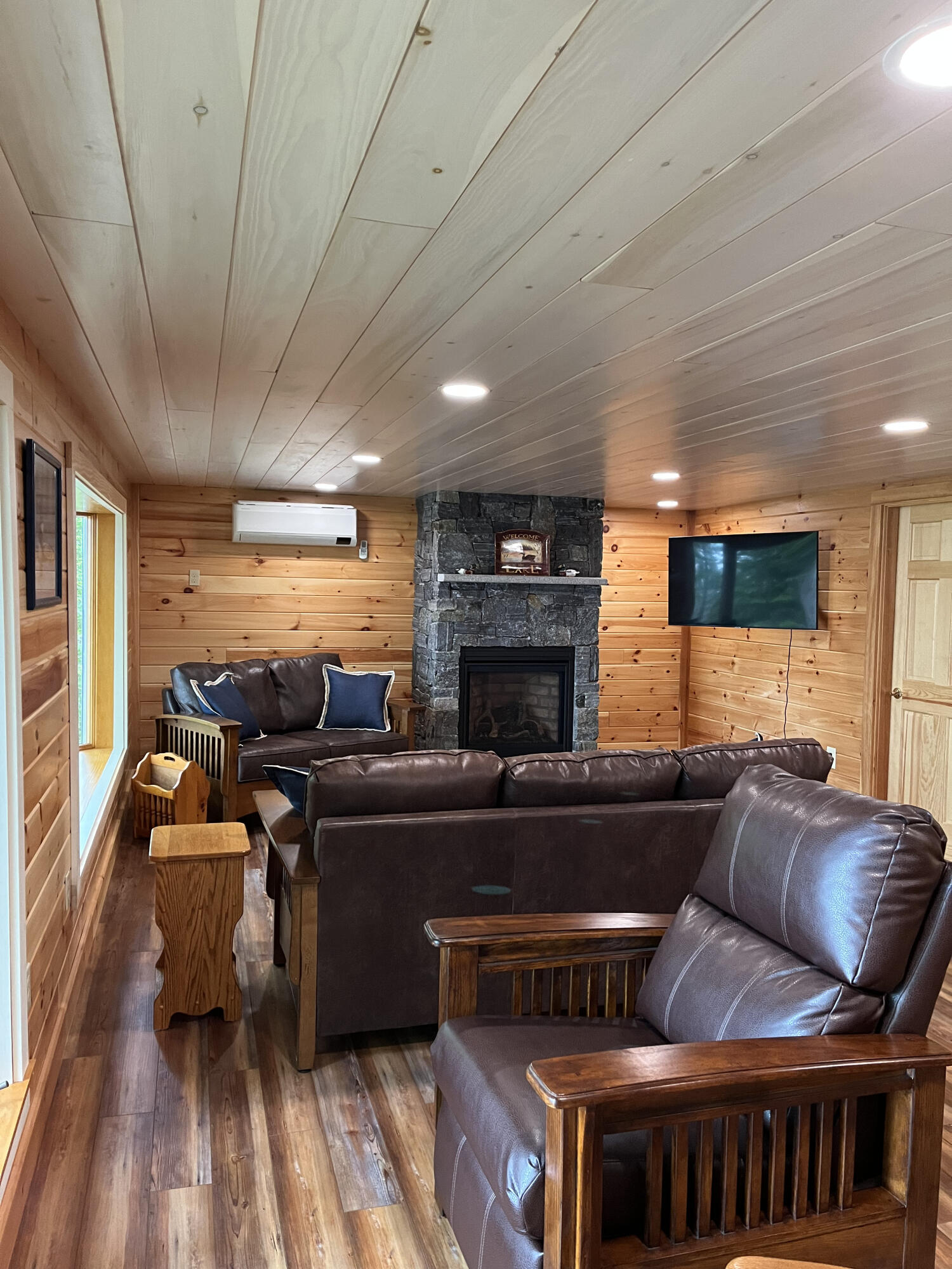 13 South Lucy Way Greenville, ME 04441 - Photo 6 of 25 IMG_3422