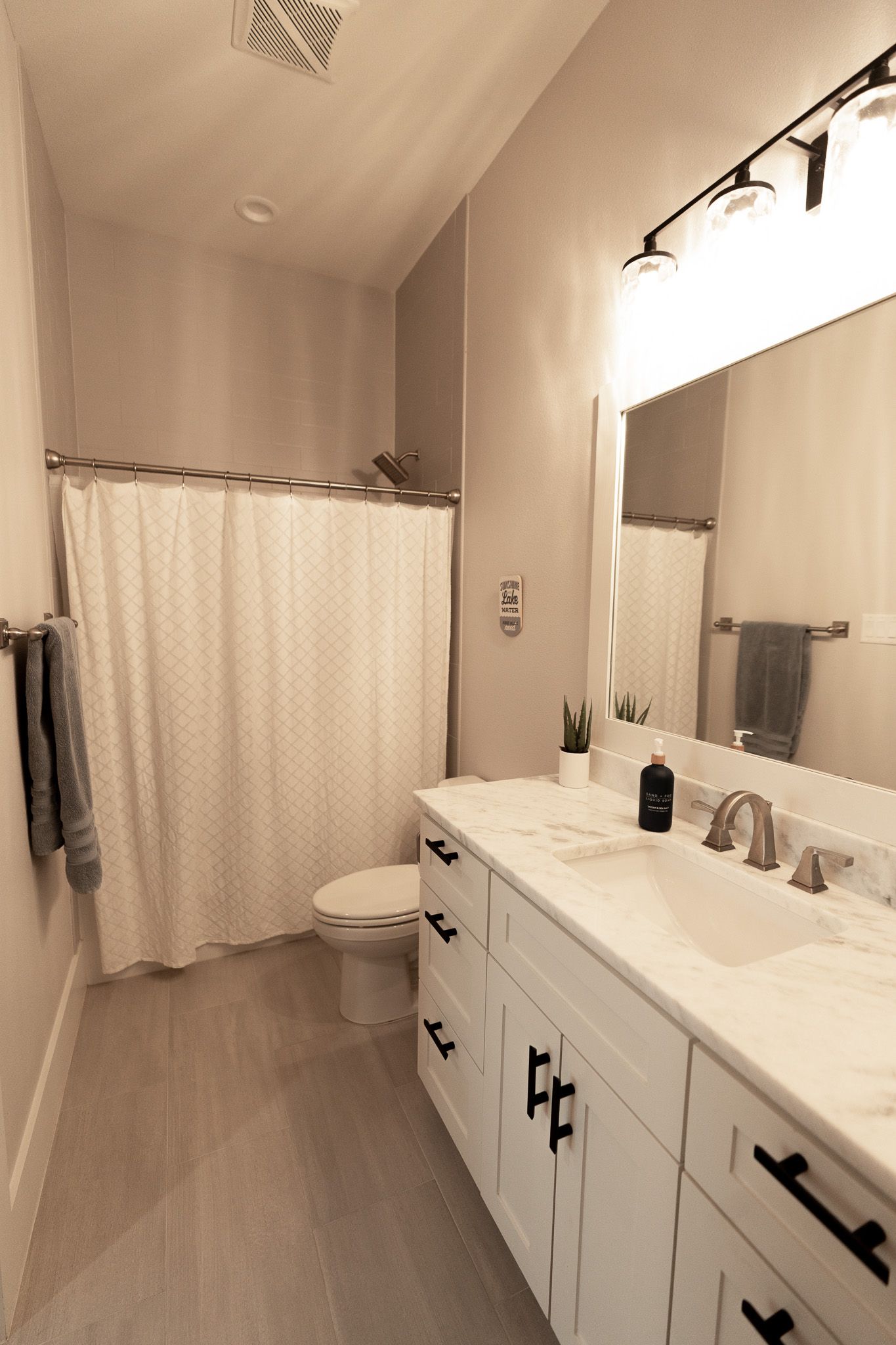 1757 Country Club Road Bowie, TX 76230 - Photo 26 of 36 Gallery Image 26
