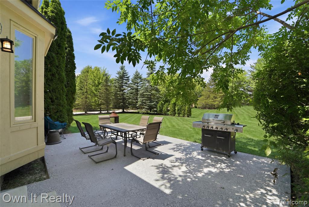 48280 Gladstone Road Canton, MI 48188 - Photo 53 of 59 Gallery Image 53