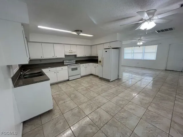 $1,700 | 2842 Upcohall Avenue, Unit 2840, Fort Myers, FL 33905
