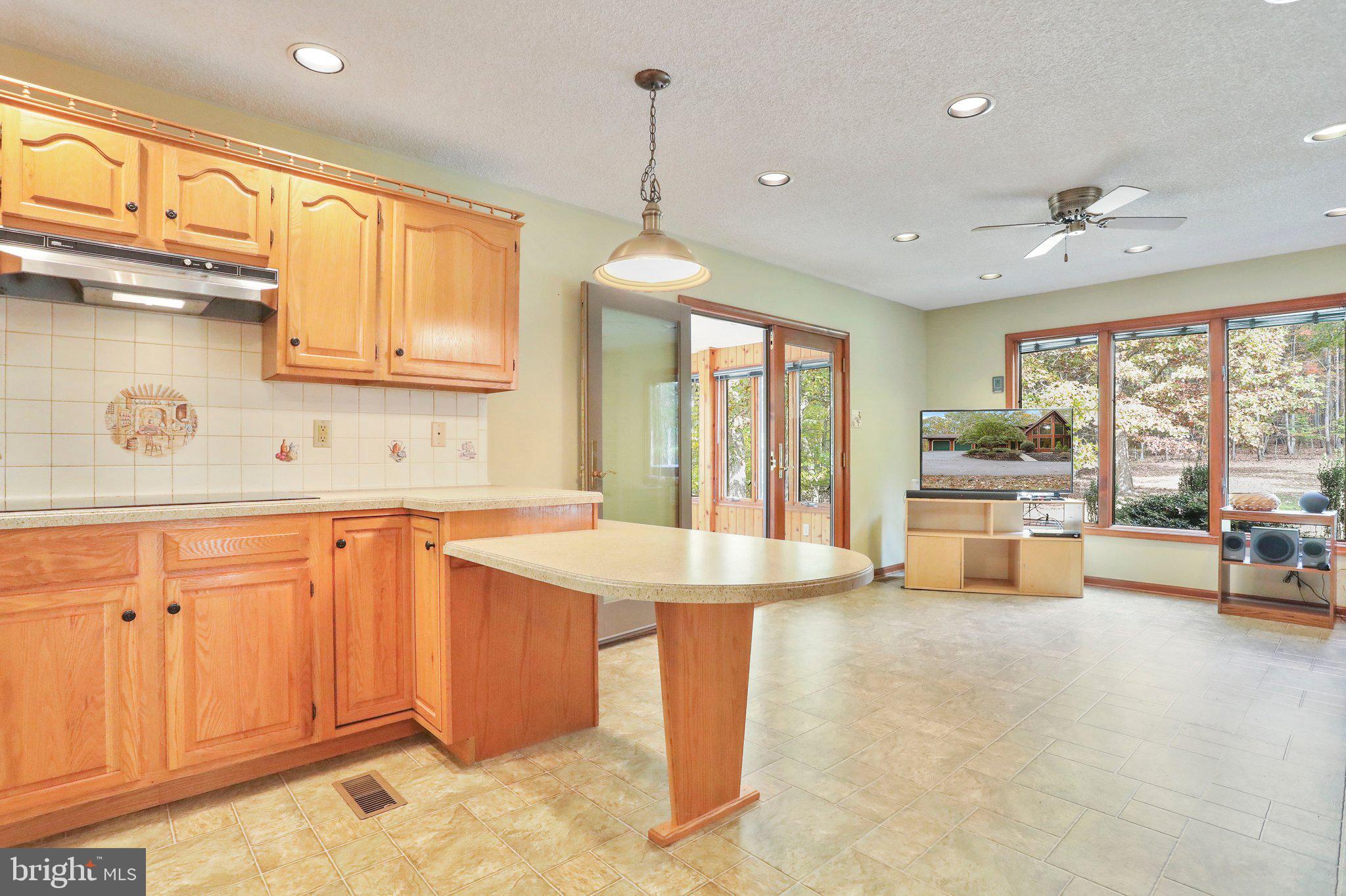 10864 Garrison Hollow Road Clear Spring, MD 21722 - Photo 22 of 89