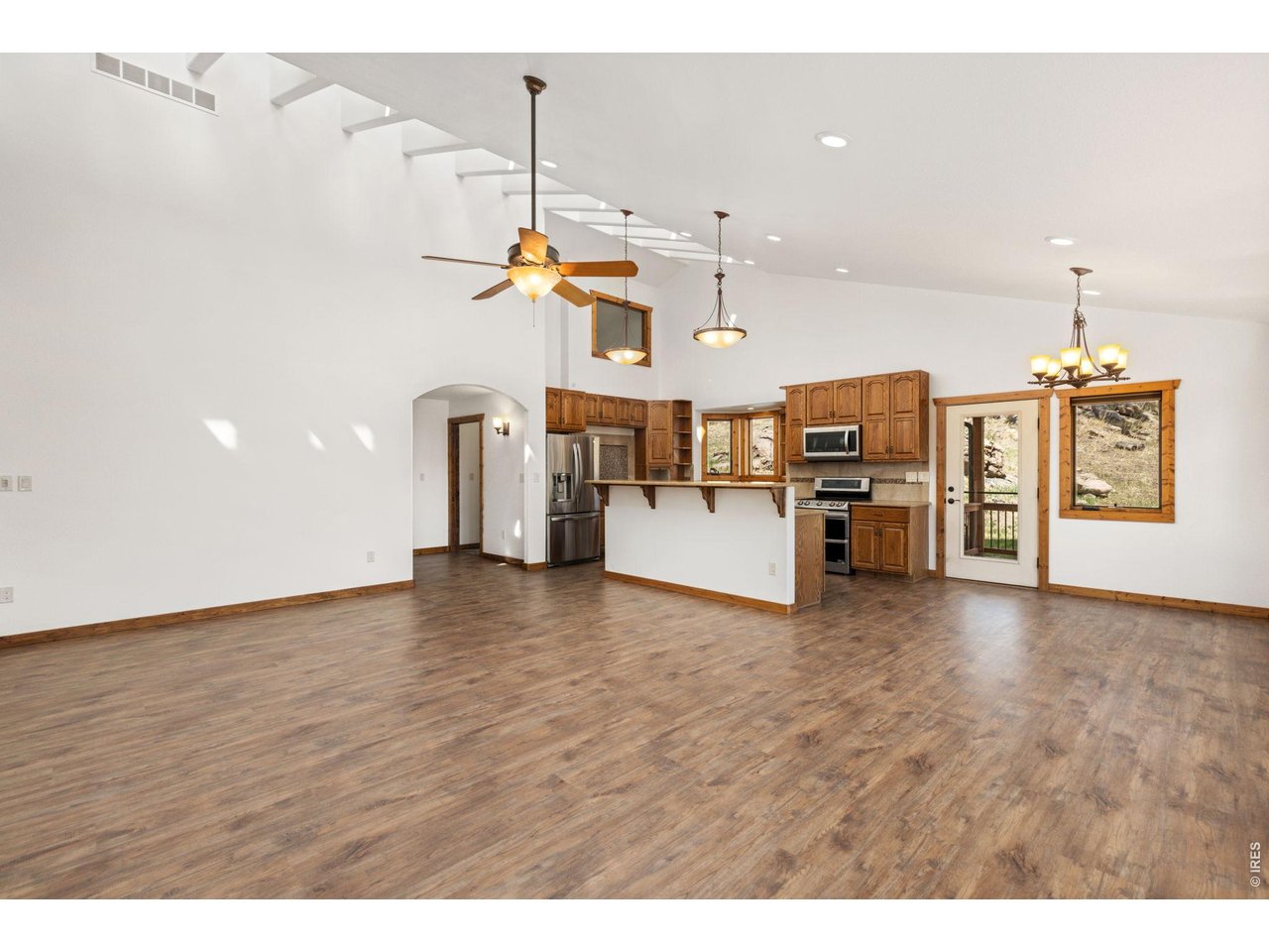 3069 Davis Ranch Road Bellvue, CO 80512 - Photo 9 of 39 Gallery Image 9
