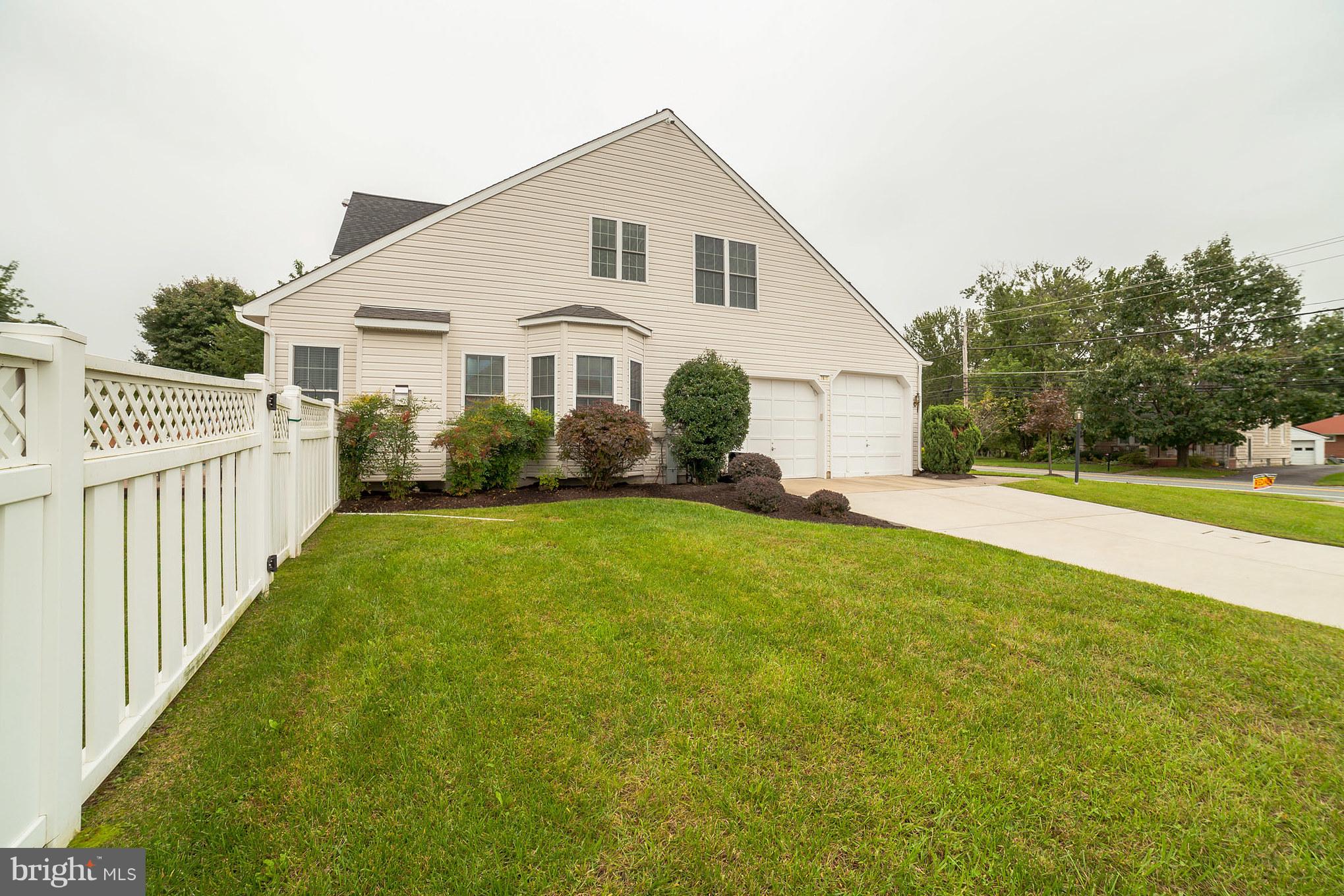 7816 Longridge Road Baltimore, MD 21236 - Photo 4 of 29 Gallery Image 4