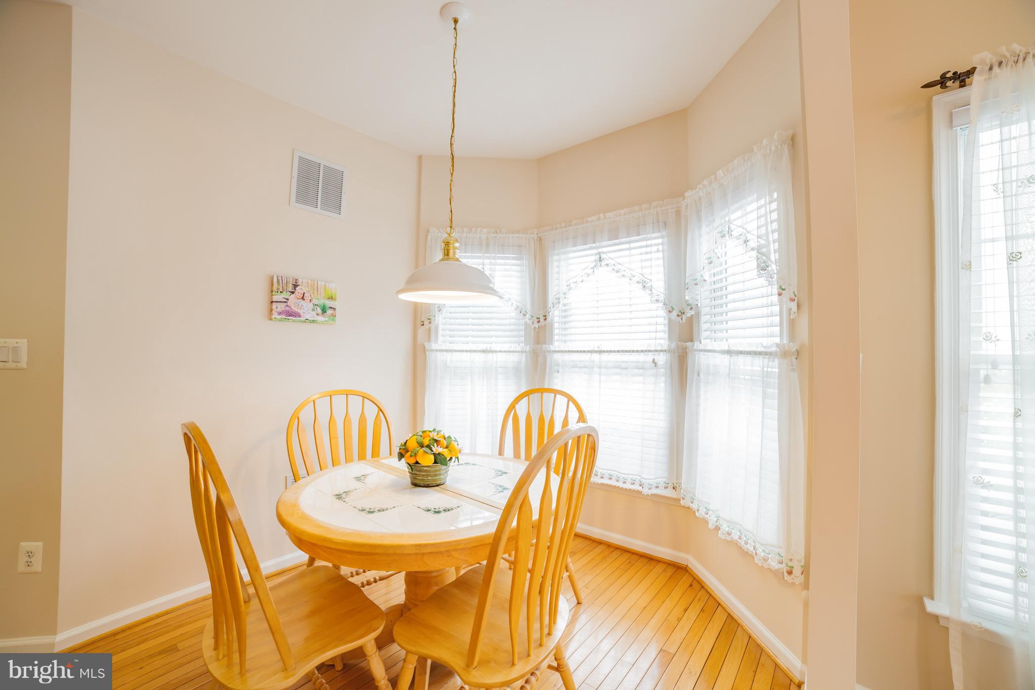 7816 Longridge Road Baltimore, MD 21236 - Photo 8 of 29 Gallery Image 8