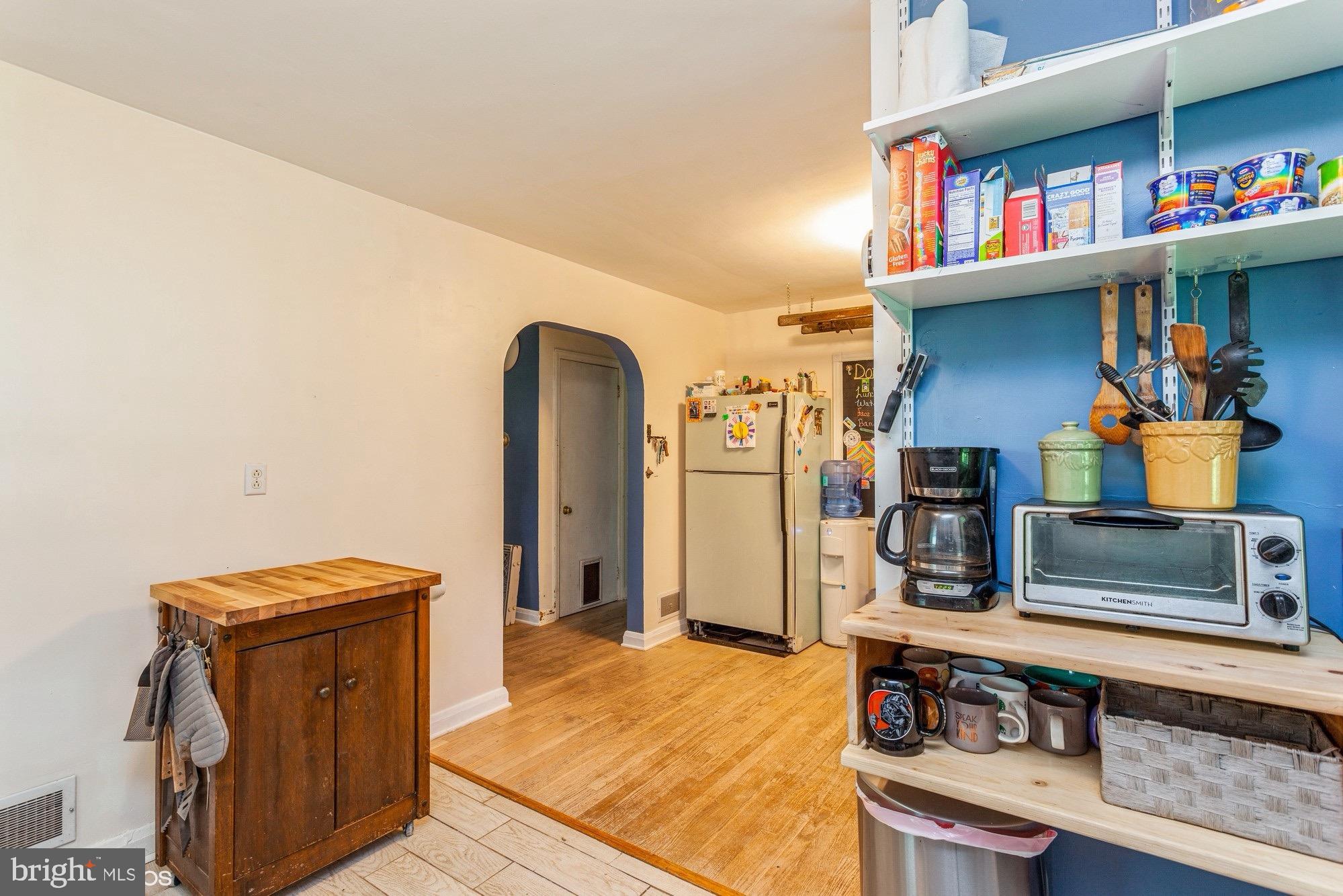 2016 Sandymount Road Finksburg, MD 21048 - Photo 10 of 35