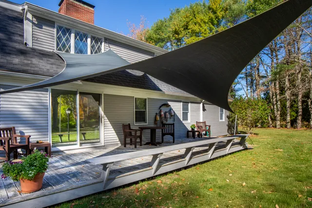 $675,000 | 322 Bristol Road, Damariscotta, ME 04543