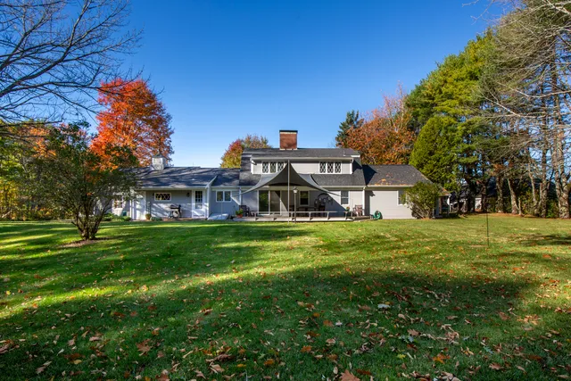 $675,000 | 322 Bristol Road, Damariscotta, ME 04543