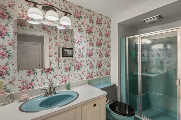$675,000 | 322 Bristol Road, Damariscotta, ME 04543