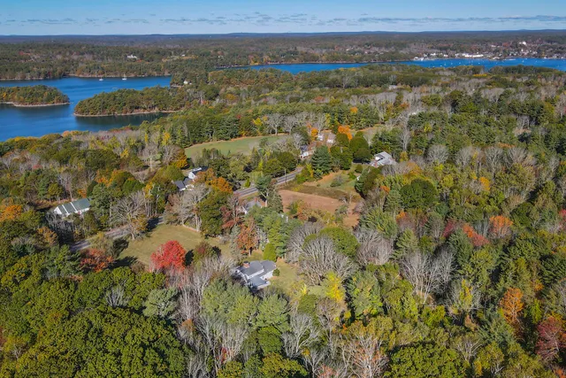 $675,000 | 322 Bristol Road, Damariscotta, ME 04543