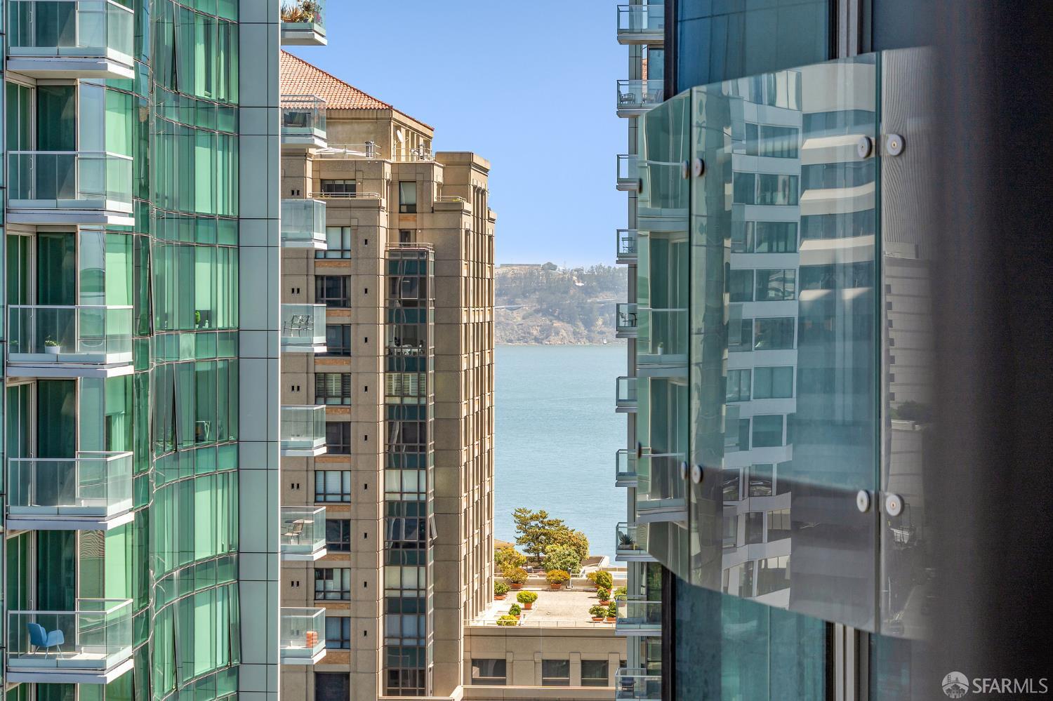 338 Main Street, Unit 22H San Francisco, CA 94105 - Photo 17 of 43