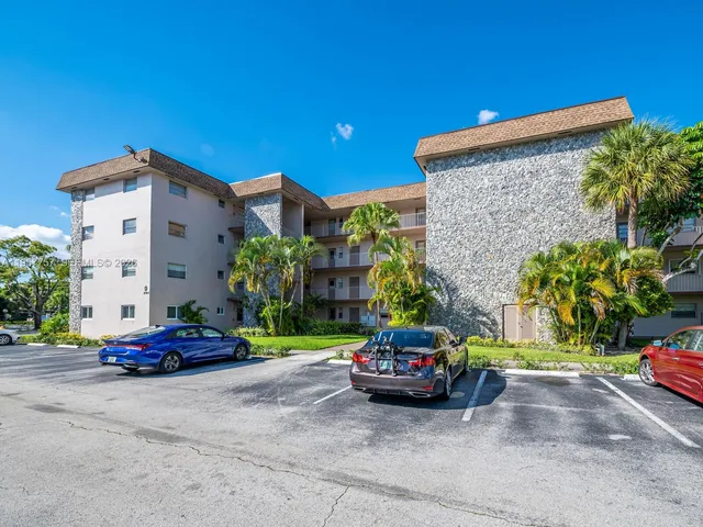 $2,150 | 8161 Southwest 24th Court, Unit 202, Davie, FL 33324