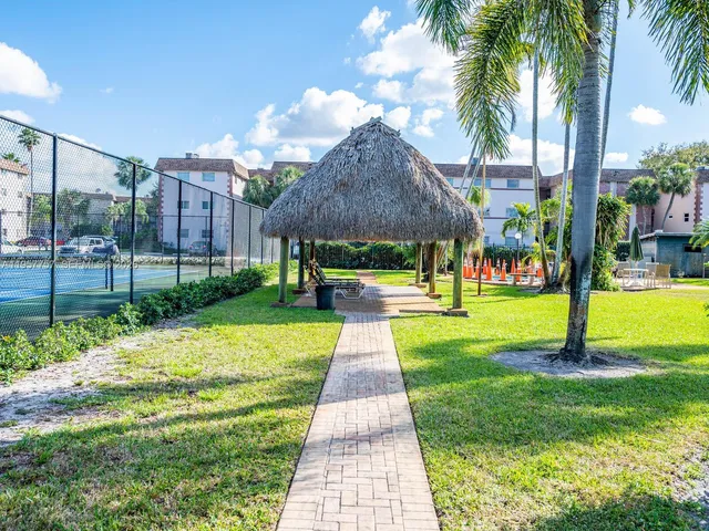 $2,150 | 8161 Southwest 24th Court, Unit 202, Davie, FL 33324