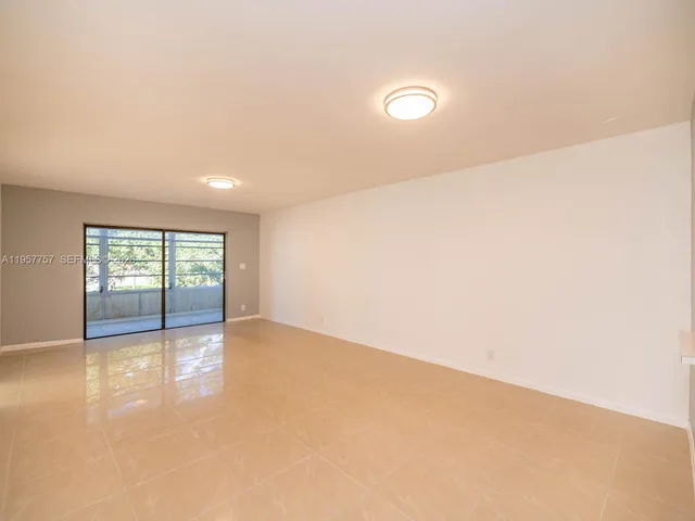 $2,150 | 8161 Southwest 24th Court, Unit 202, Davie, FL 33324